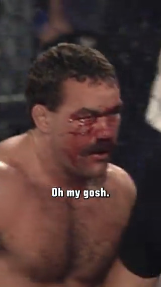 Tank Abbott vs Don Frye for your Sunday afternoon viewing pleasure. 🫡