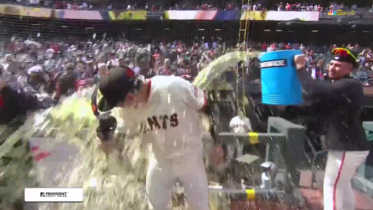 Jung Hoo (and Justin) get SOAKED by Willy 😂