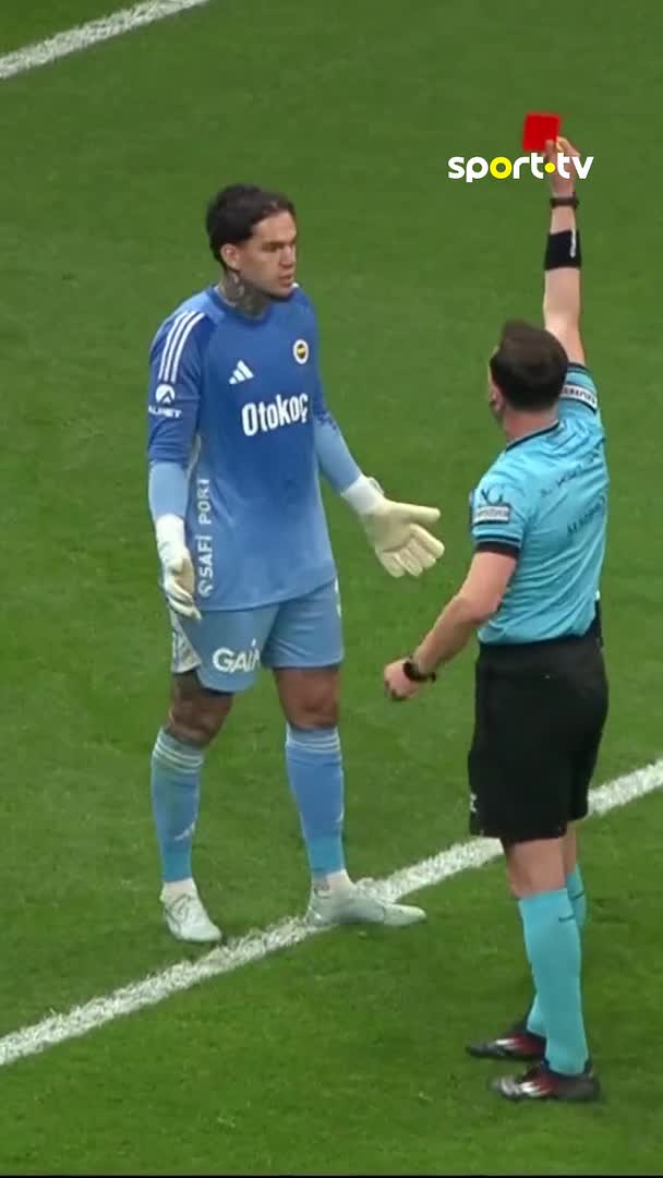 Galatasaray and the Süper Lig are the worst and most corrupt league in the world. The government supports one team. Ederson received the most obvious ‘bribery’ two yellow cards you will ever see. Hopefully Fenerbahçe quit the league one day. 🙄😳