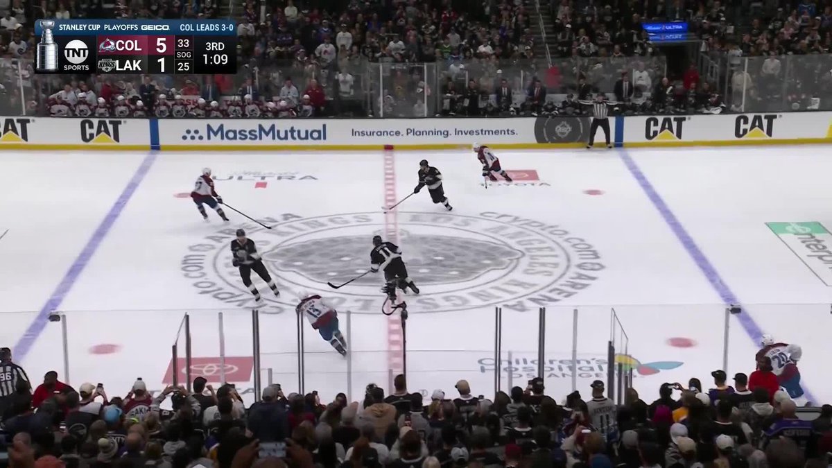 "THANK YOU KOPI" chants rain down 👏👏👏