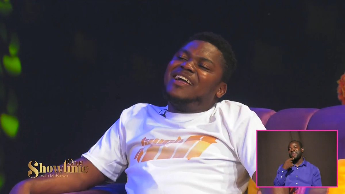 Watch this interaction between Parrot Mouth and Nana Ama McBrown ๐๐๐ Her reaction says it all ๐ #OnuaShowTime