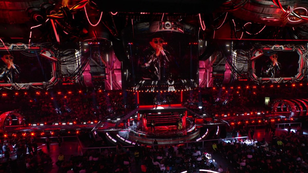 Victor Mendivil joins Oscar Maydon to perform Mejores Jordans LIVE in Mexico 🔥🎶 #SupernovaGenesis LIVE on Netflix!
