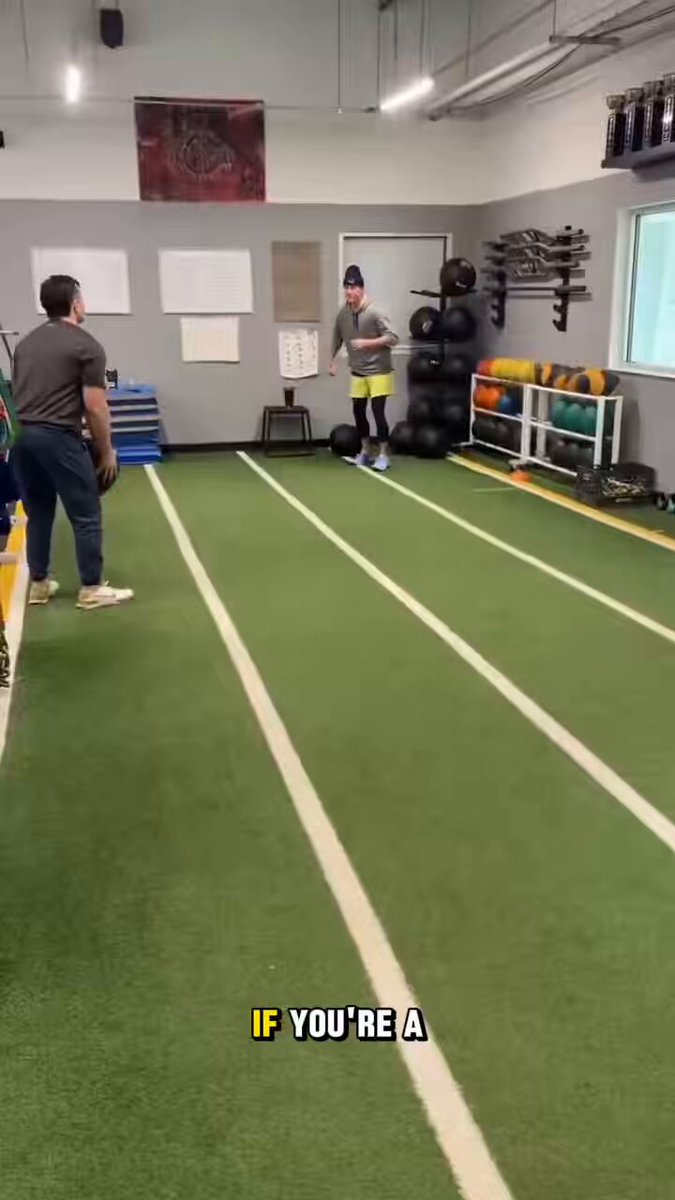 ⚾️ This baseball warm-up keep 90%+ of my players healthy, throwing harder &amp; sprinting the bases effectively A proper baseball warm-up has unique needs — most players skip the right stuff &amp; pay later Save this NOW Tomorrow: use this routine in 10 min before your game/practice👇