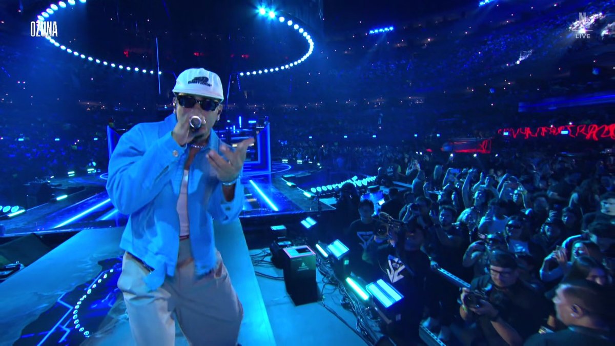 Ozuna performing Baila baila baila at Supernova: Genesis 🔥 #SupernovaGenesis LIVE on Netflix!