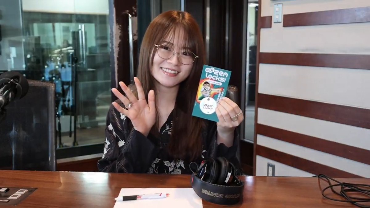 5/4(月･祝)のダレハナは👇 ／ TOKYO FMホリデーエディション 『Evergreen Music』オールリクエスト ＼ 🌻初夏を楽しむドライブソング🚗 📩をくれた方の中から抽選で3名に amazonギフトカード1万円分を🎁 さらに、採用者全員にSCHOOL OF LOCK!内 "ANZEN LOCKS!"のオリジナル反射キーホルダーを🎁