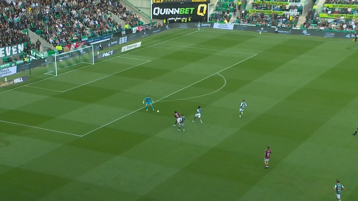 🟥 The Ref Watch team analyse the two red cards given to Hibs in their derby defeat to Hearts ⤵️