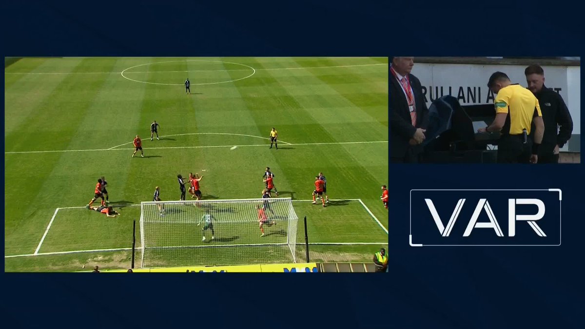 🗣️ "It's a good spot because he pulls his shirt back... " Dermot Gallagher agrees it was the right to disallow Joe Westley's goal in Dundee's defeat at Dundee United ⤵️