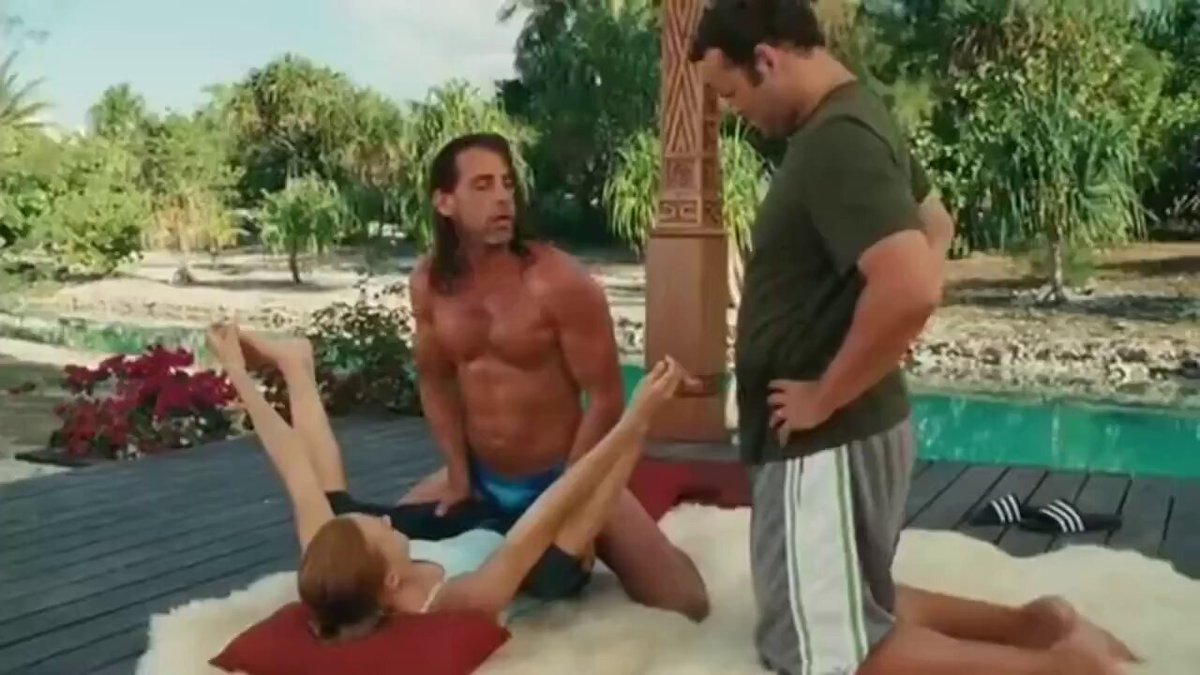 would you let a yoga instructor do this to your partner? 😳😳