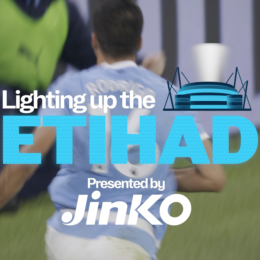 Lighting up the Etihad ✨ 🤝 JinkoSolar