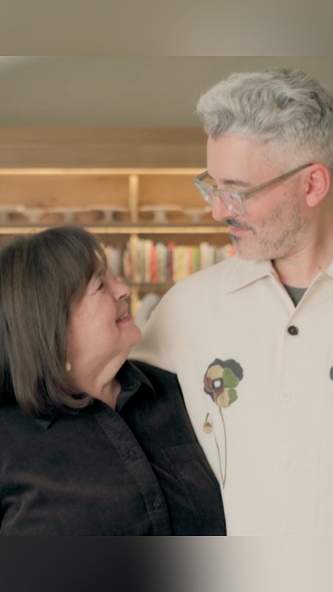 Ina’s special guest this week is Michael Barbaro, journalist and co-host of The New York Times award-winning news podcast, "The Daily." Catch a new episode of #BeMyGuest with Ina Garten on Saturday, May 2 @ 12|11c!