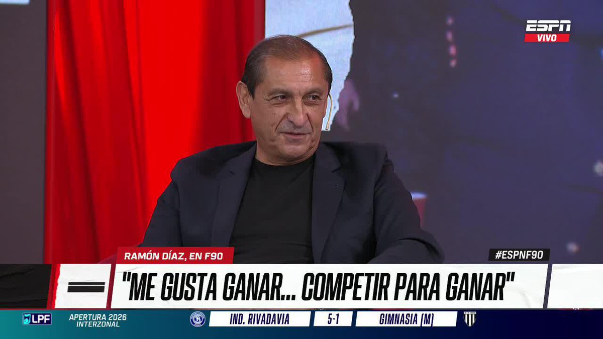 🎙🐔 Ramón Díaz llenó de elogios a Ariel Ortega, poniéndolo a la altura de Diego Maradona.