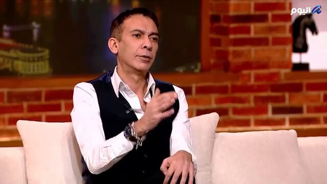 جابوله دكتور حقيقي يناظره، قال ايه رأيك بقى انت عندك قولون عصبي اصلاً