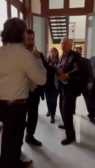 Hoy se destapó Jesús Sesma al gobierno de la CDMX por el Partido Verde. Aquí les comparto parte de su currículum. 😮💨