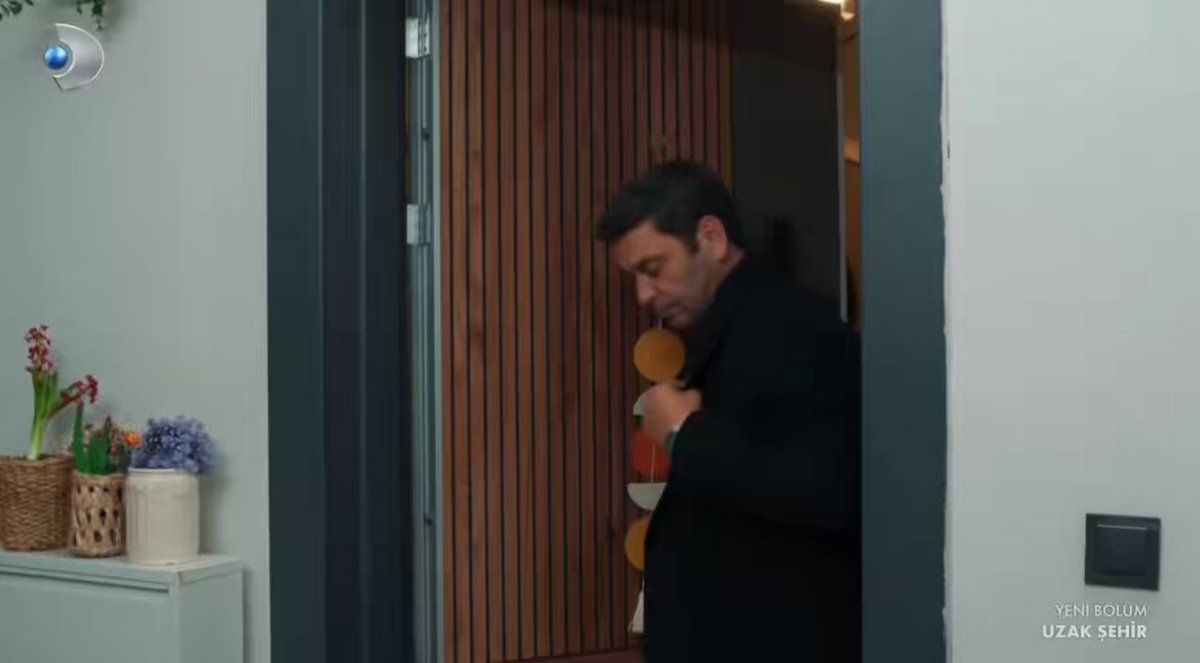 alyanın gururlu bakışları anasının oğlu dndm