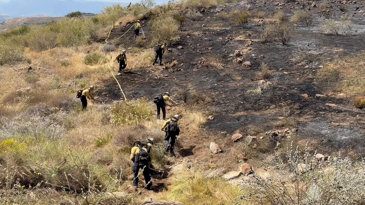 The Library Fire in the area of the Reagan Library in Simi Valley has been mapped at 8.6 acres. The road to leading to the Reagan Library has now been re-opened. The fire was initially reported at 1:38pm, and approximately 70 firefighters were dispatched to the incident. Multiple units have been now been released from the fire, but some firefighters will be remaining on scene for the next few hours mopping up hot spots and reinforcing control lines. VCFD’s UAS (drone) operators are on scene and surveying the fire footprint from the air to ensure all hotspots are identified and fully extinguished by ground crews. There were no injuries reported, no structures damaged or threatened and no evacuation orders issued. The cause of the fire is under investigation.