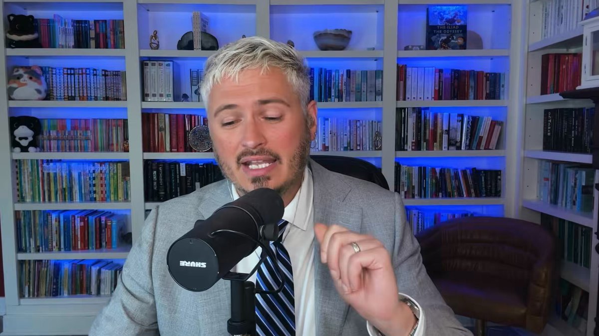 Kyle Kulinski on Trump: “He’s actually unhinged. He’s actually violent with his rhetoric. Here are the things Trump has said about Democrats: they’re the enemy within, they’re scum, terrorists, vermin, radical lunatics, demonic, evil, fascist, marxist, communists, garbage, the enemy of the people, treasonous, animals, degenerates, jew-haters, low-lives”