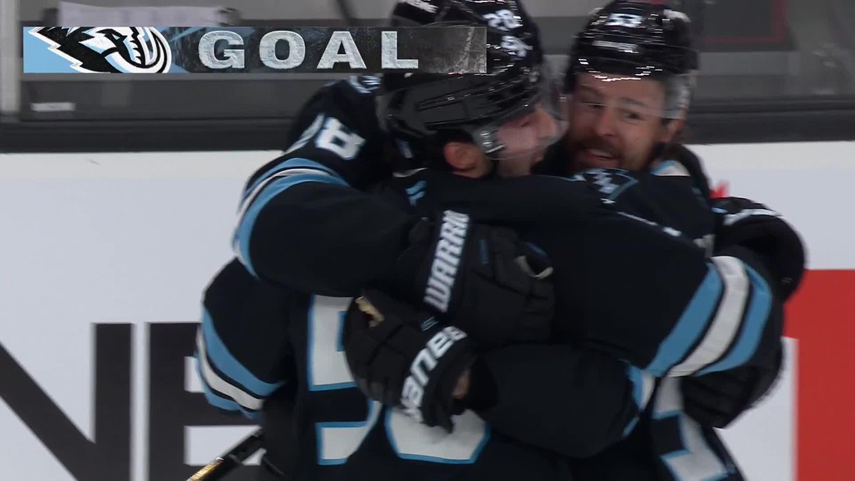 UTAH SCORES AGAIN WHILE THEY WERE ANNOUNCING THE PRIOR GOAL 😱🚨