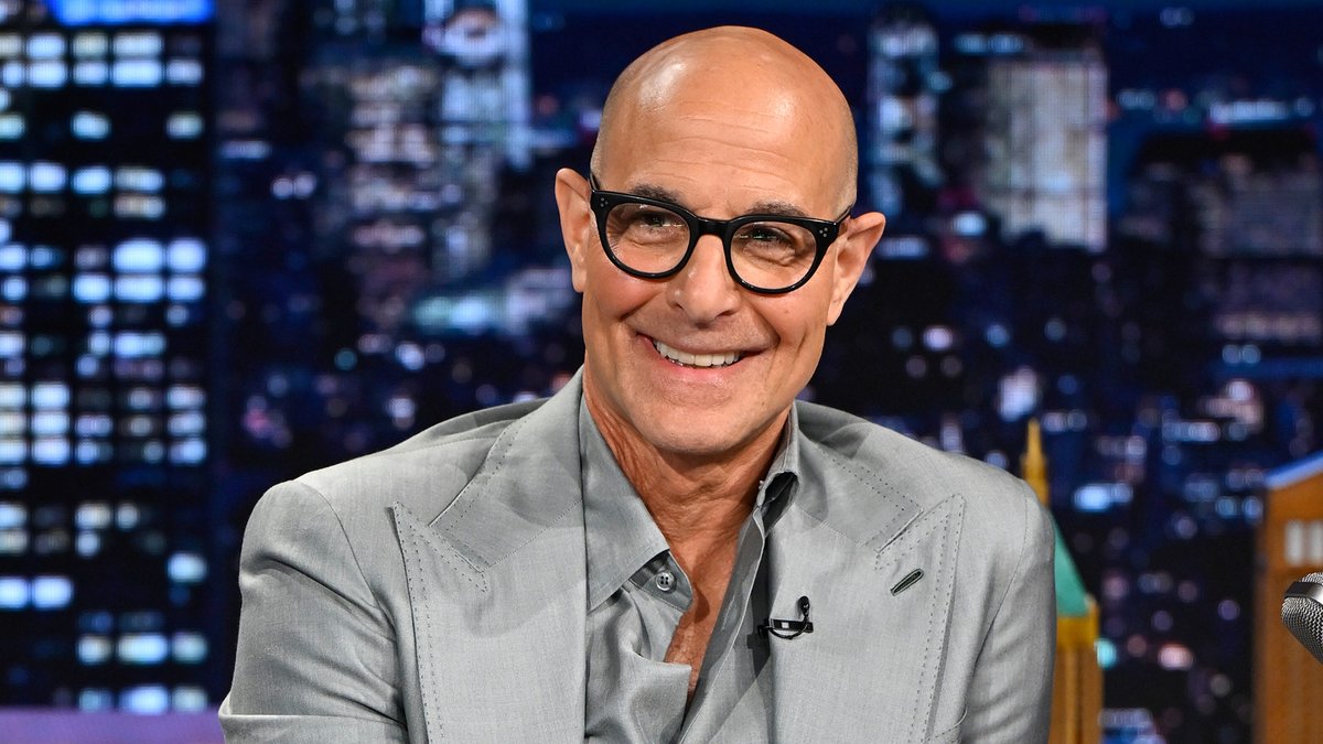 “You can only carry someone on your shoulders for so long.” -Stanley Tucci on working with Meryl Streep for a third time in The Devil Wears Prada 2 🤣 #FallonTonight #TheDevilWearsPrada2