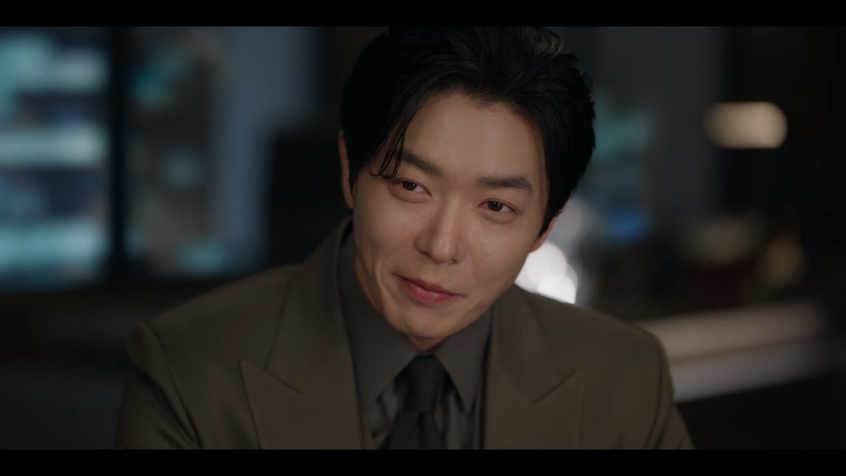 그렇게 웃으면 내가 반할 거 같나요? ㄴ 네 그냥 반함 간이고 쓸개고 다 당신 가져 #은밀한감사 #김재욱