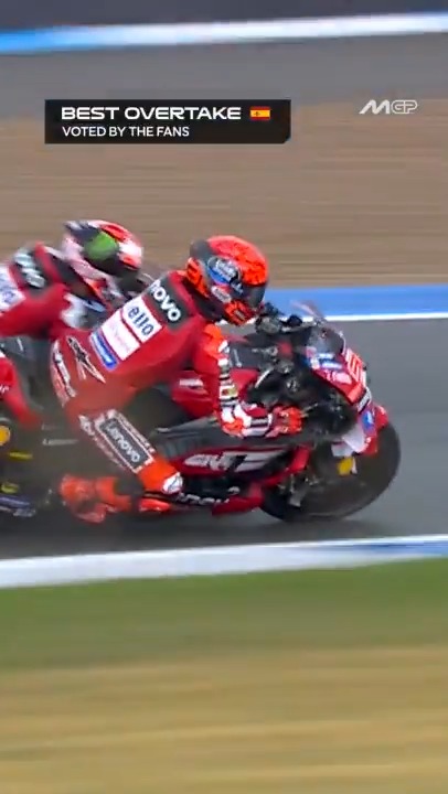 A risky move that was 100% worth it! 🏆 This is the manoeuvre that gave Marc Márquez the Sprint win and the best overtake of the #SpanishGP 🇪🇸🔥 #MotoGP