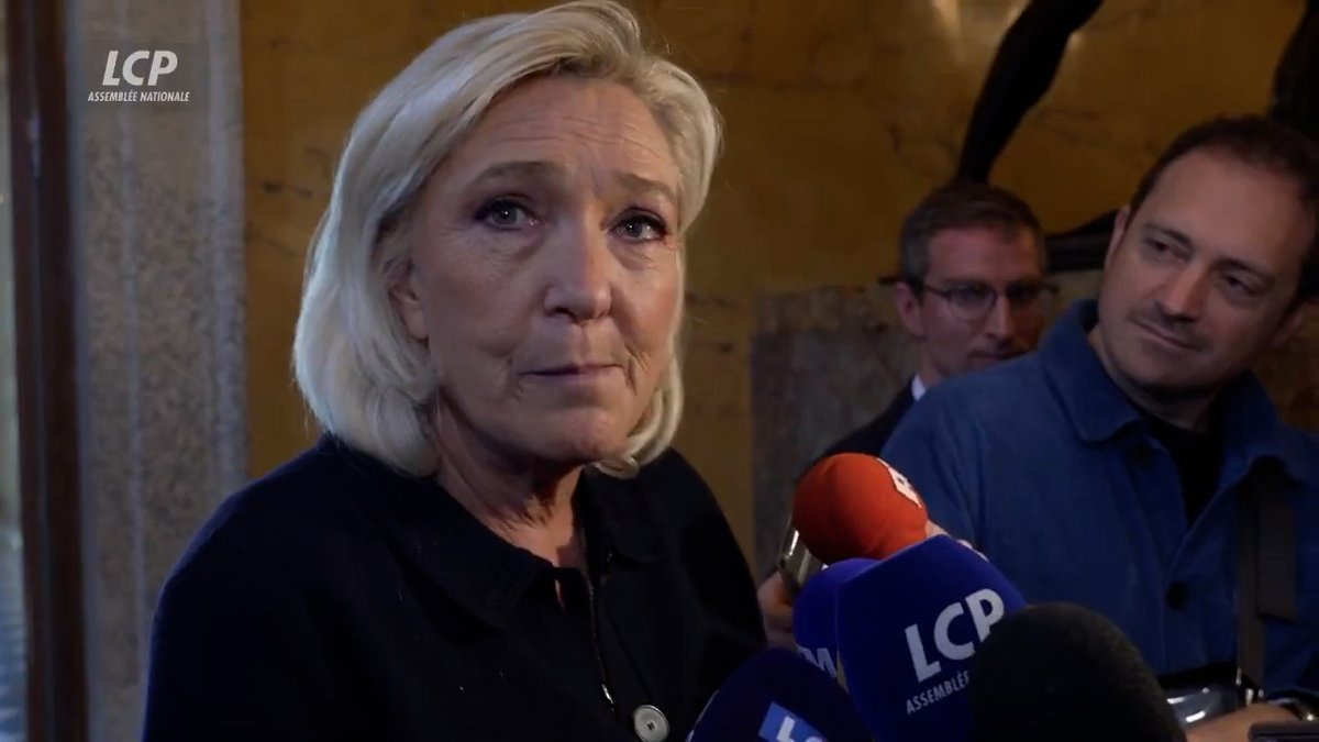 Je trouve l'indignation d'Emmanuel Macron sur les médecins étrangers, indigne. Il est tout à fait naturel que dans notre pays, nous fassions passer aux médecins étrangers un examen, au même titre qu'aux médecins français, afin d'être certains que les soins délivrés soient de la meilleure qualité possible.