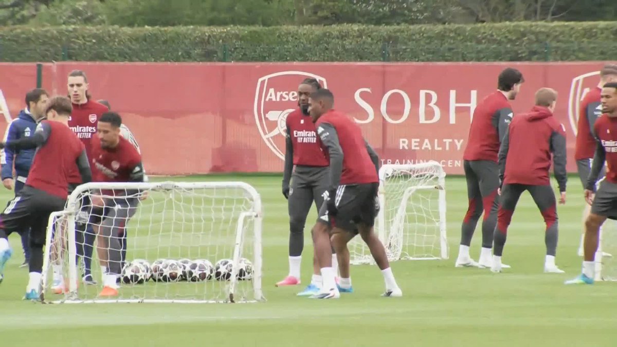 Eberechi Eze and Riccardo Calafiori involved in Arsenal training ahead of tomorrow's Champions League semi-final first leg against Atletico Madrid 🔴 Kai Havertz, Jurrien Timber and Mikel Merino remain absent.