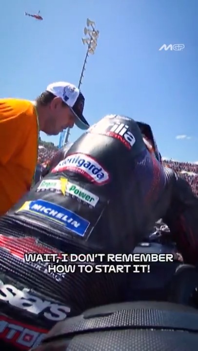 When celebrating with your home crowd is so good you forget how to start your bike 😂😅 Jorge Martín Almoguera #SpanishGP 🇪🇸