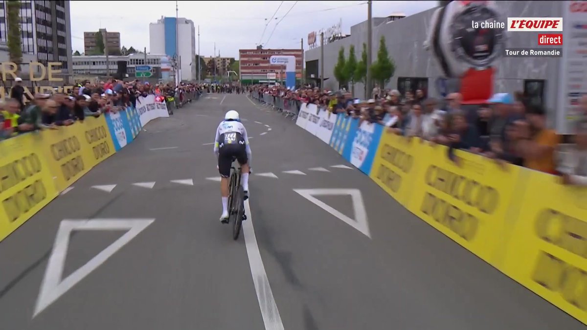 C'est parti pour le prologue du Tour de Romandie ! Suivez le direct > #TDR2026