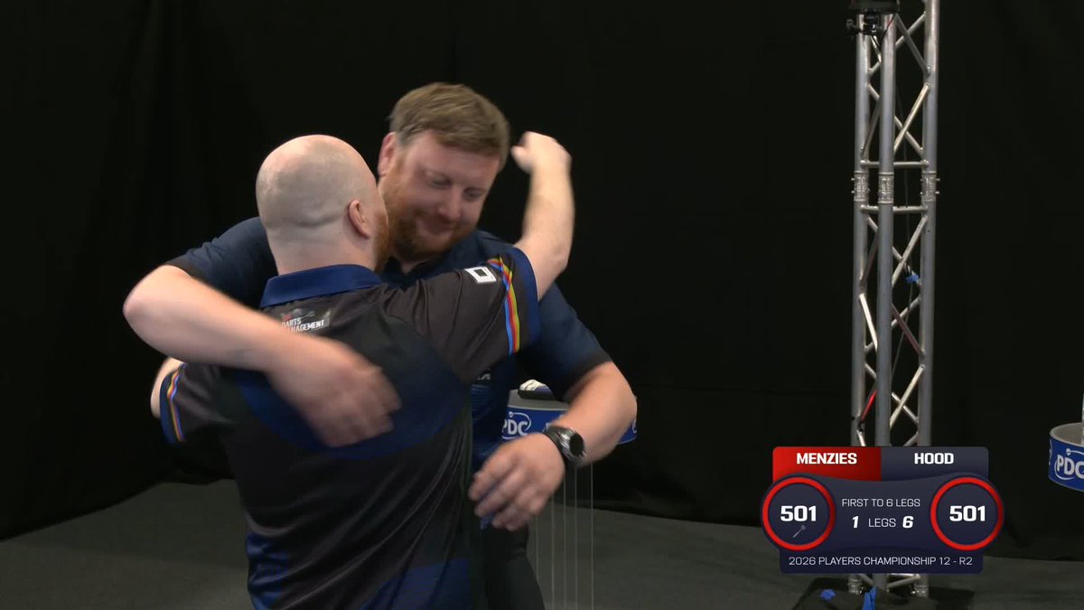 HOOD CHARGES THROUGH! Justin Hood is through to round three of #PC12, as the Englishman beats Cameron Menzies 6-1! 📺 #PC12
