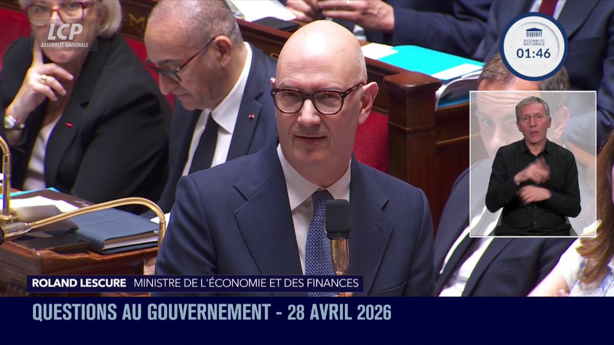 Mesdames, messieurs, demander la baisse des taxes sur le carburant, c'est du "MISÉRABILISME", selon notre ministre de l'économie Roland Lescure. Ça va durer combien de temps ?