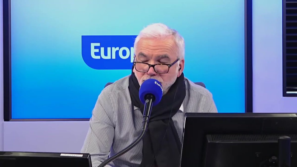 "Tous ces gamins qui ont 18 ans, toutes ces chansons-là, ça les fait marrer ! Ils n'y voient pas de malaise" assure Patrick Sébastien (Patrick Sébastien) ➡️ En direct dans #PascalPraudEtVous sur #Europe1