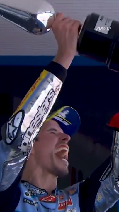 History repeats itself in Jerez! 🔂 Alex Márquez took the spoils once again on the same track where he took his maiden #MotoGP win last year 🏆 #SpanishGP 🇪🇸