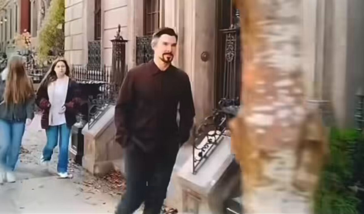 Cuando estás paseando tranquilamente y de repente tu mente decide recordarte cómo la cagaste con el amor de tu vida: