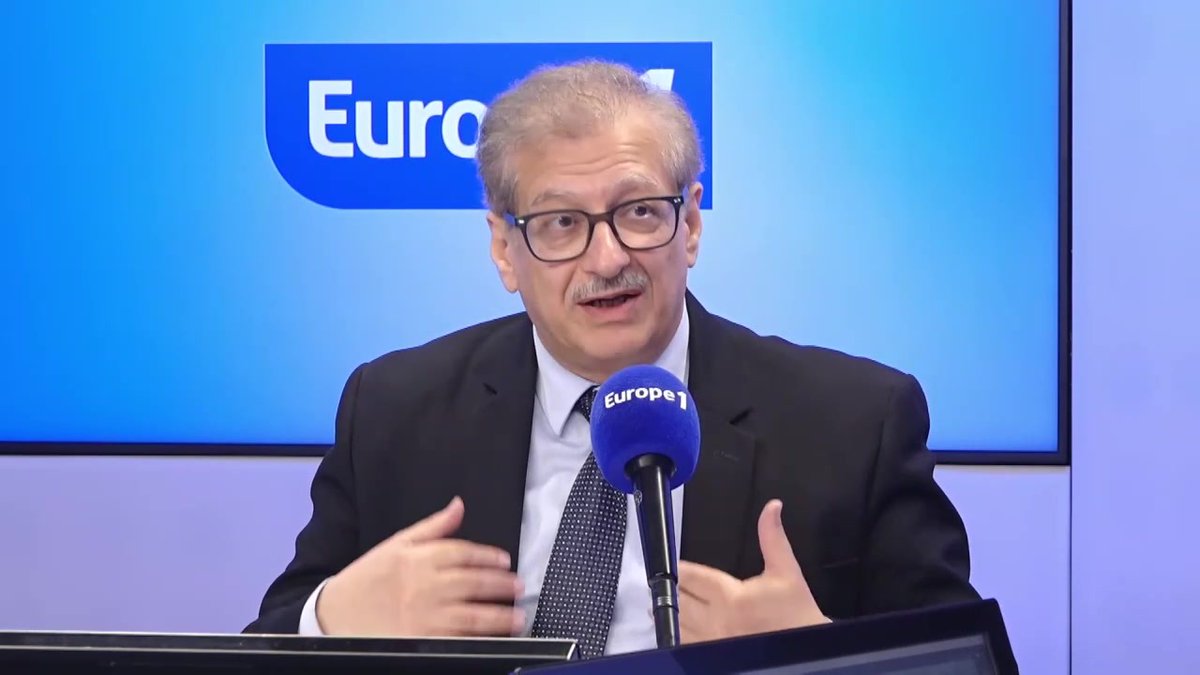 "Le slogan principal qui a été lancé dans les manifestations était : abats le tyran, qu'il soit chah ou mollah" relaie Afchine Alavi 🎙️ Membre du Conseil National de la Résistance iranienne, #Europe1Soir #Europe1