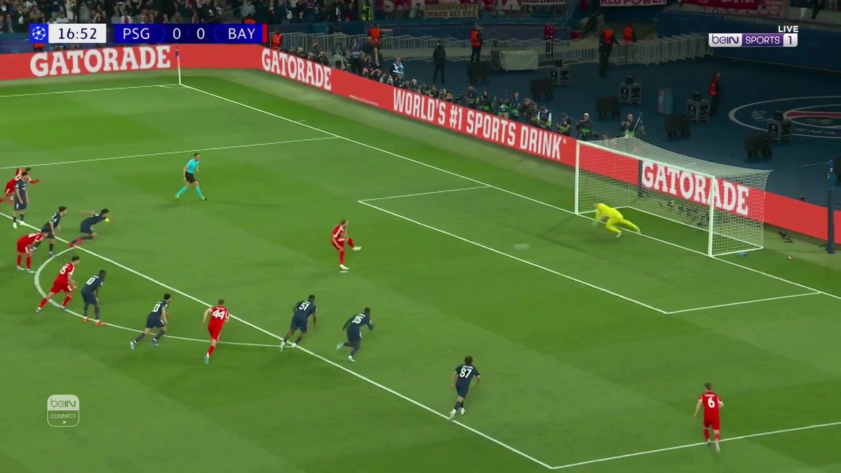 هاري كين يفتتح التسجيل لبايرن ميونيخ من علامة الجزاء 🥅 #دوري_أبطال_أوروبا | #باريس_سان_جيرمان | #بايرن_ميونيخ