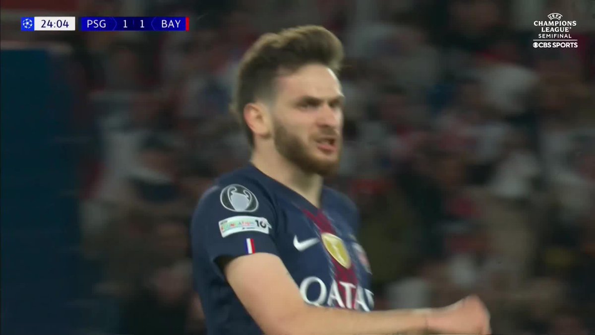 IT HAD TO BE HIM! 😤 Khvicha Kvaratskhelia dances past his defender and fires home the equalizer for PSG 💥