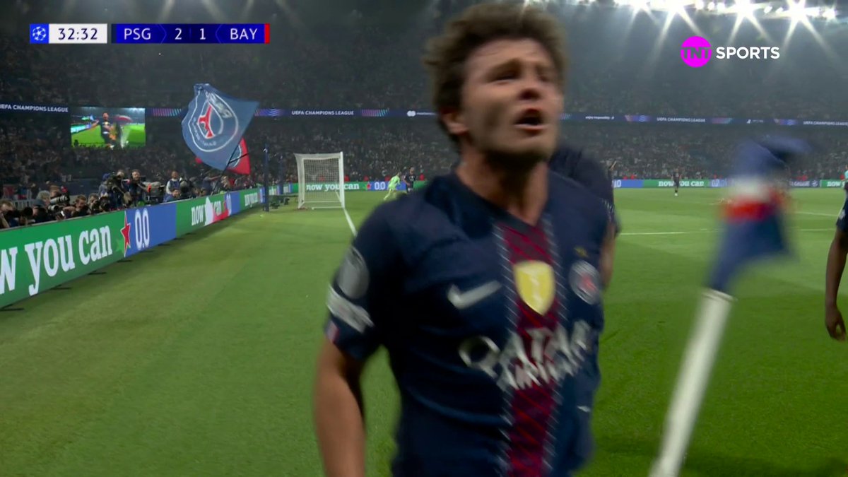 O gol de João Neves. PSG 2x1 Bayern. 🎥 TNT Sports BR