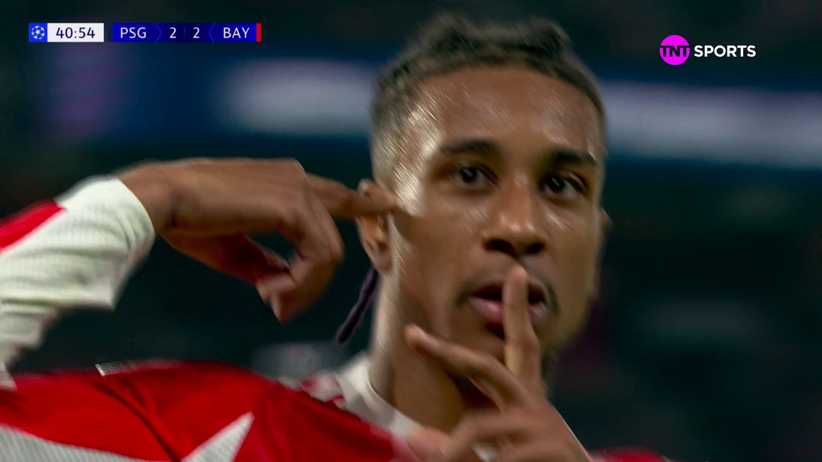 O gol de Olise. PSG 2x2 Bayern. 🎥 TNT Sports BR