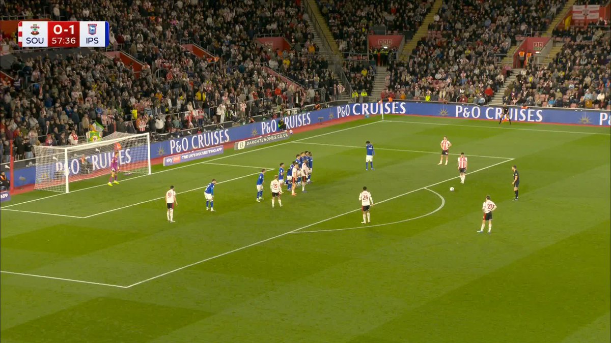 Ryan Manning's deflected free-kick has brought Southampton level ⚽️