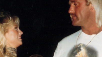 “Wooly mammoth.” 😭 The first time Linda and Hulk Hogan met is a STORY 😅 📺 Hulk Hogan: Real American is now playing on Netflix