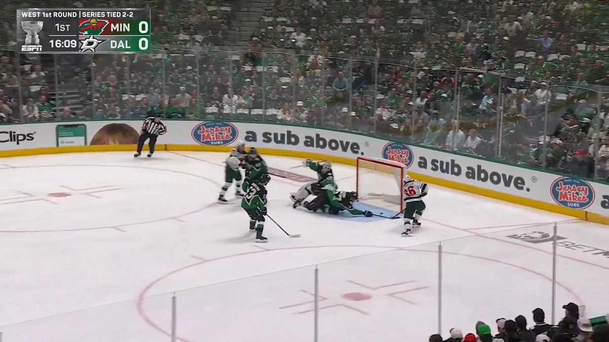 WELCOME BACK, MATS ZUCCARELLO! The Minnesota Wild are on the board first in Game 5! #StanleyCup 📺: ESPN 2, Sportsnet & TVA Sports 2