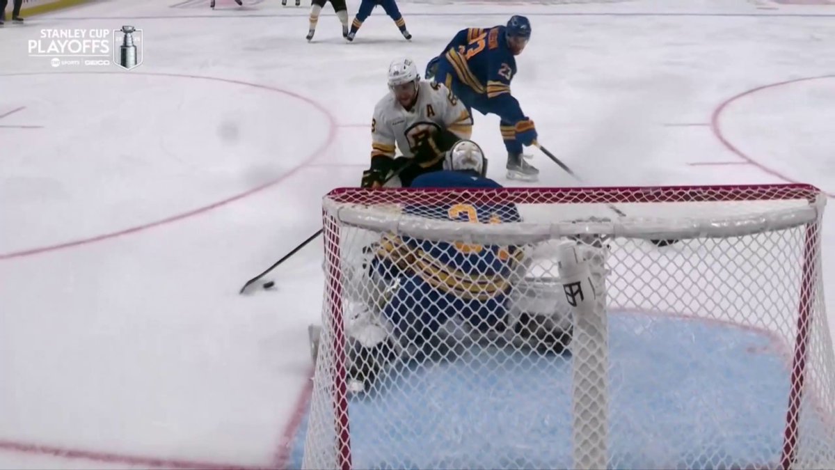 PASTRNAK SAID THE BRUINS AIN'T DONE YET 😤 A breakaway BEAUTY to keep Boston's season alive 🚨