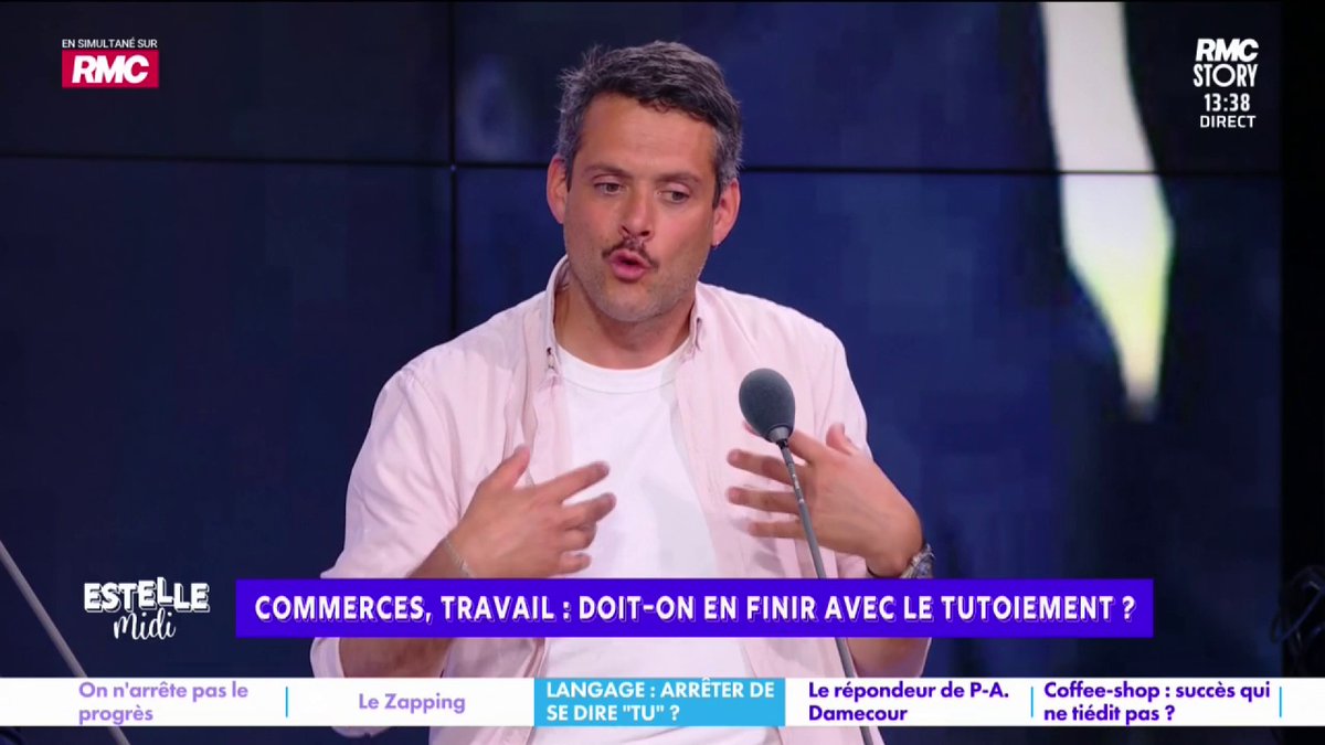 🗣️ Commerces, travail : faut-il en finir avec le tutoiement ? 🎙️ Baptiste des Monstiers : "Les gars qui arrivent dans le taxi et qui disent "ça va chef, tu peux me déposer là", je trouve que c'est une sorte d'humiliation de classe ! C'est un manque de respect !" #EstelleMidi