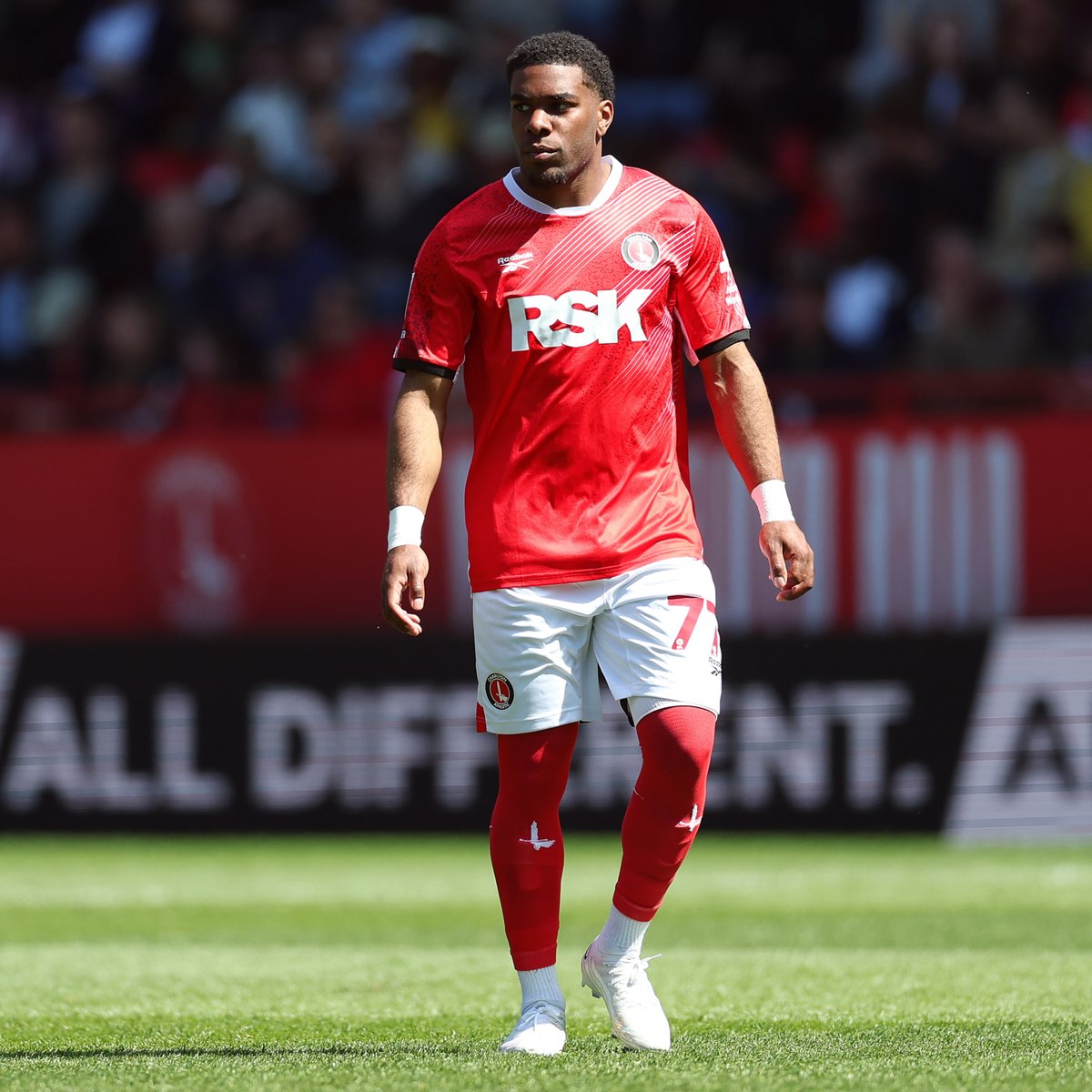 Fancy footwork from Fevs 🕺 #cafc