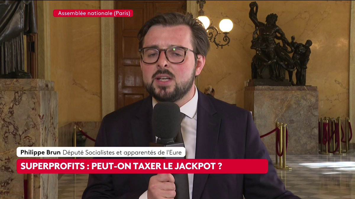 🔴 🗣️ Bénéfices record de TotalEnergies : "Il faut taxer la rente, cette rente elle est indue [...] Total n'a pas inventé une essence qui vous fait rouler 20 kilomètres de plus", ironise le député socialiste Philippe Brun. Gilles Bornstein #CestTouteLaQuestion #Canal16