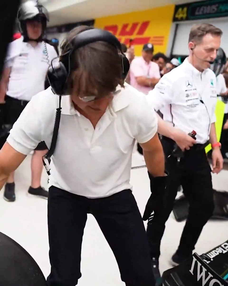 When Tom Cruise joined the Mercedes pit crew in Miami ⚡️