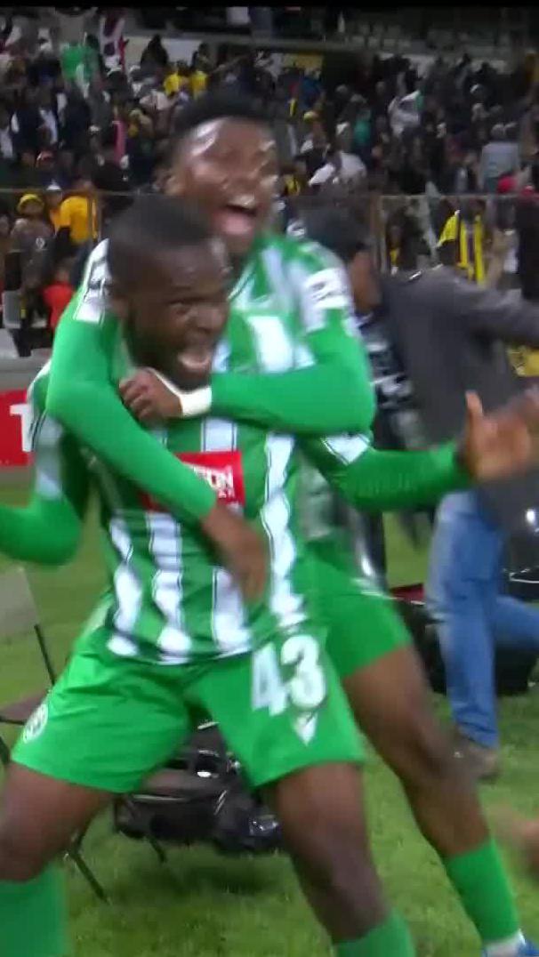 Siphesihle Jeza - a moment the youngster will remember for the rest of his career. First goal since earning promotion from the DDC set-up. ☘️👏