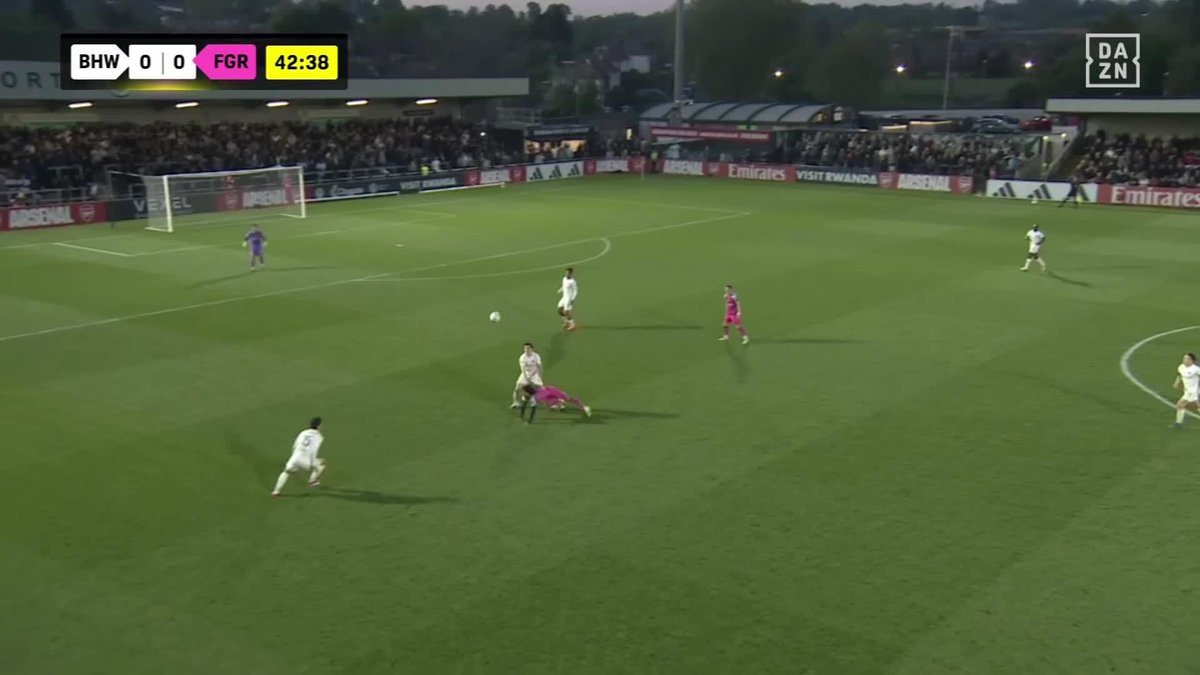 Harry Isted again ๐ฅ Another incredible save from FGR's goalkeeper to deny Abdulmalik โ๏ธ