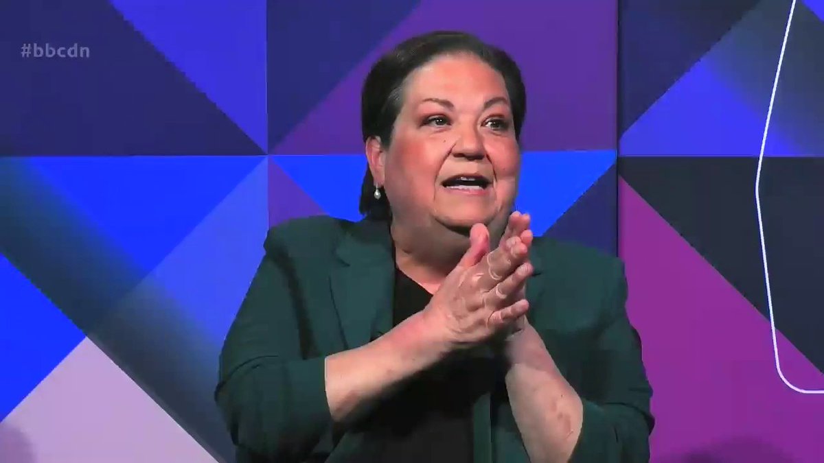 “I absolutely get what you’re saying about young people feeling isolated from the housing market” Scottish Labour’s Jackie Baillie says that her party will build more new homes, and claims the SNP’s pledge to financially support first-time buyer mortgages is a “gimmick” #bbcdn