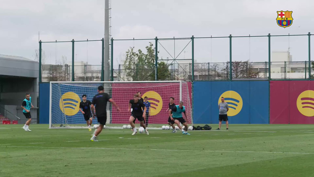 Getting ready for #OsasunaBarça ⌚️